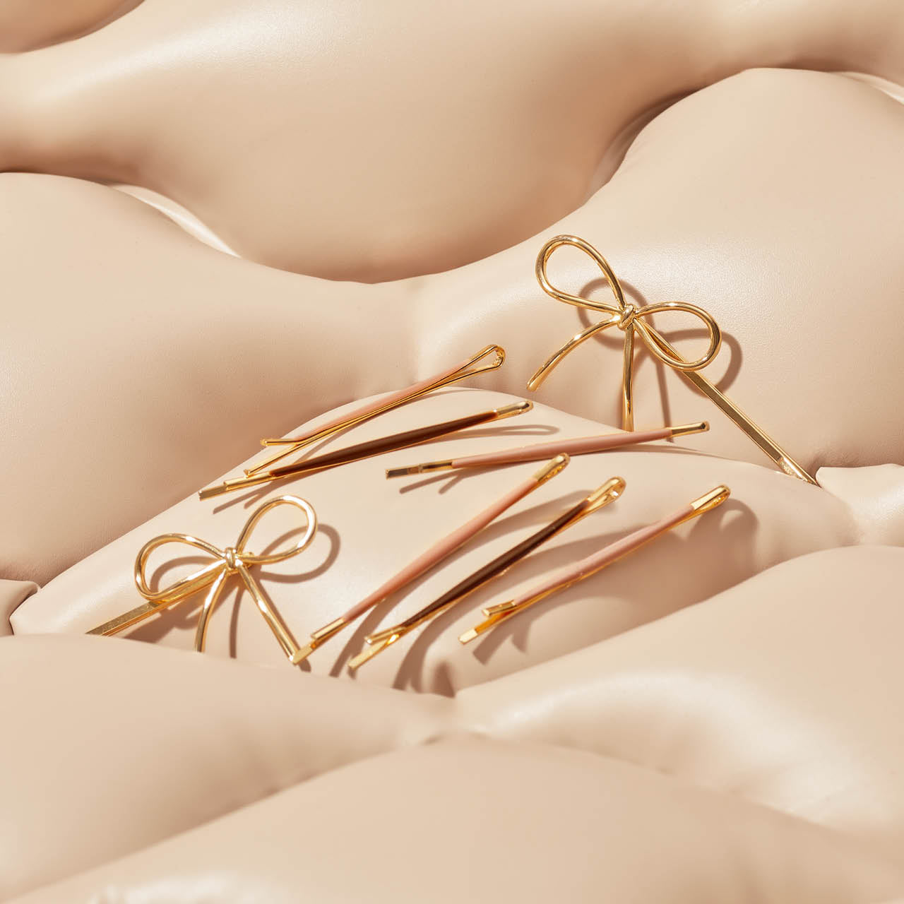 Metal Enamel Bobby Pins and Bow Set