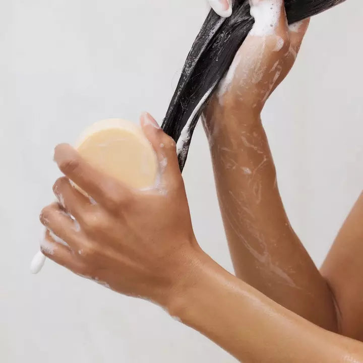 Deep-Moisturizing Coconut Oil Solid Conditioner
