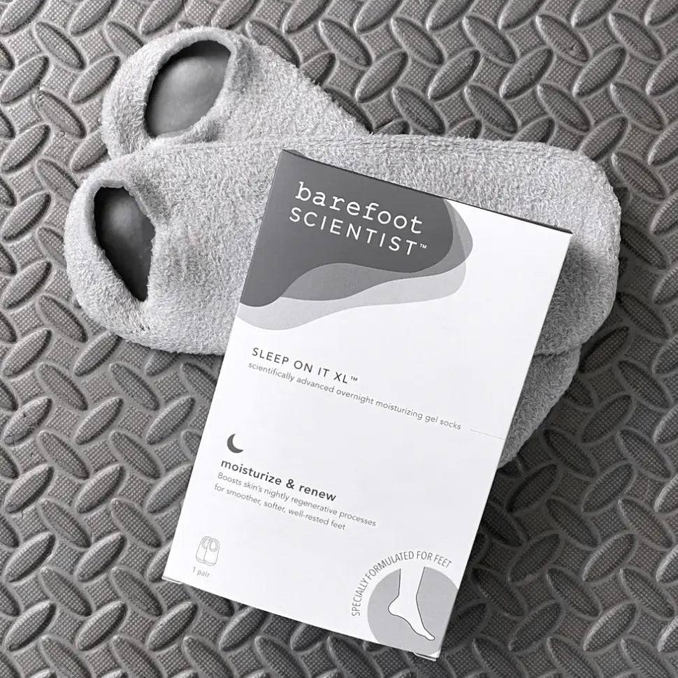 Sleep on It Overnight Moisturizing Gel Socks