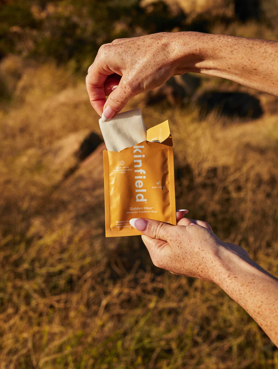Golden Hour Wipes Mosquito Repellent 12-pack