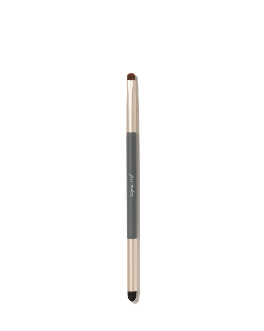 Smudge Eye Brush with dual-ended design: dense brush for blending, sponge tip for precision. Features jane iredale logo, crafted with soft, professional-quality fibers.