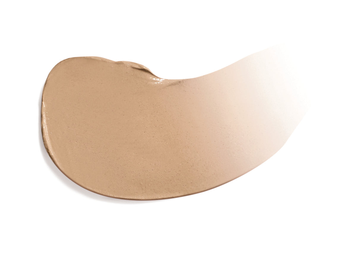 Dream Tint® Tinted Moisturizer SPF 15 swatch showcases its lightweight, hydrating formula, offering sheer coverage and natural finish. Ideal for a 'no-makeup' look.