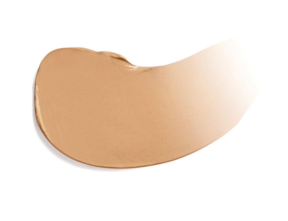 Dream Tint® Tinted Moisturizer SPF 15 swatch, showcasing its creamy texture for a natural, glowing finish with SPF protection and hydration benefits.